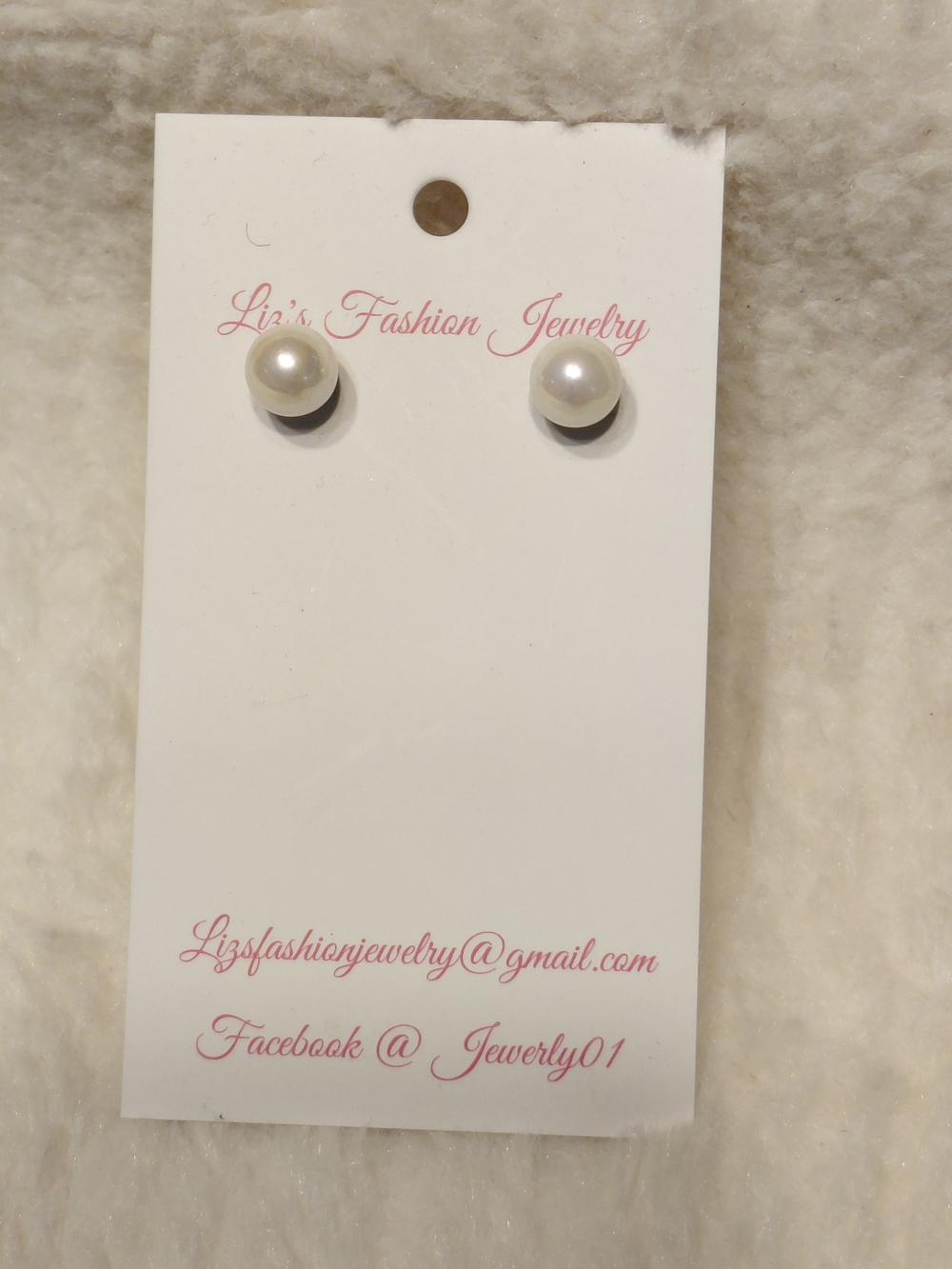 Fashion Jewelry Cream Pearl Stud Earrings